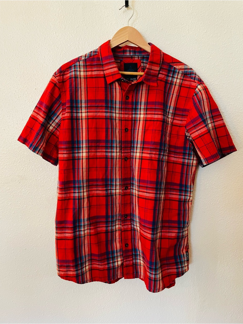 Prana Red Plaid Short-Sleeve Button-Down Shirt Size Large